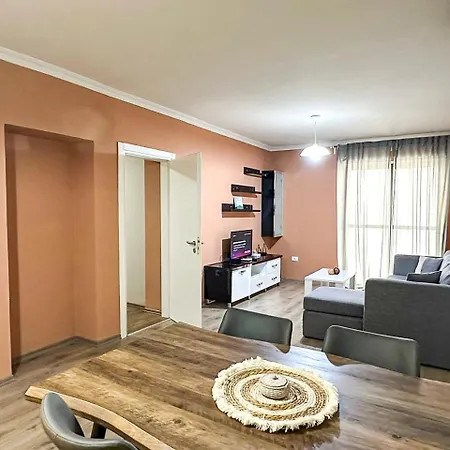 Grand Park 2br Appartement Tirana