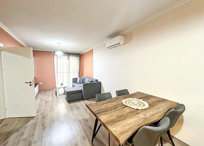 Grand Park 2br Διαμέρισμα